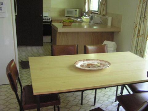Pin High - Accommodation Bookings 1
