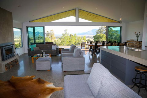 Pindara - Accommodation Bookings 2