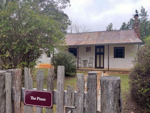 Pines Cottage - Accommodation Bookings 0