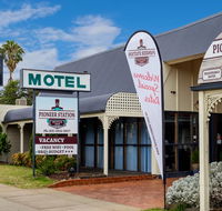 Pioneer Station Motor Inn