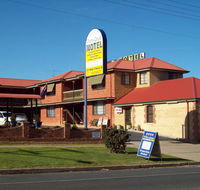 Poet's Recall Motel