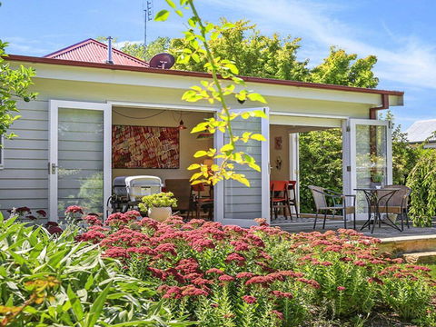 Poppy Cottage-delightful Pet Friendly Weatherboard - Accommodation Bookings 0