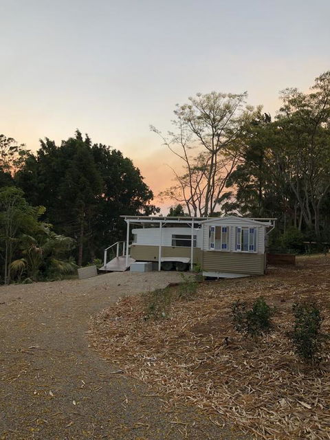 Poppy Luxe Caravan In The Byron Bay Hinterland - Accommodation Bookings 0