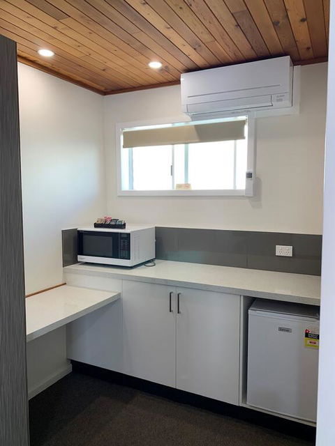 Port Campbell Motor Inn - Accommodation Bookings 3