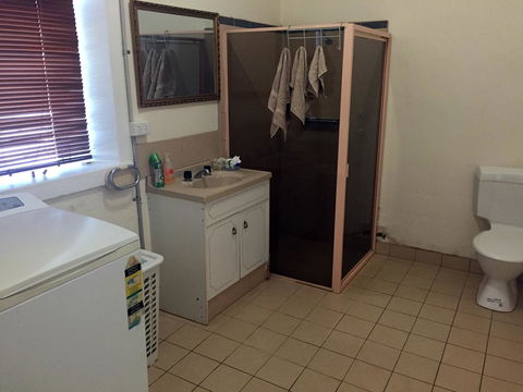 Port Wakefield Cottages - Accommodation Bookings 3