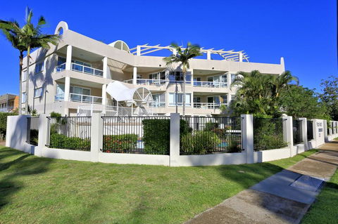 Position Perfect - Accommodation Bookings 3