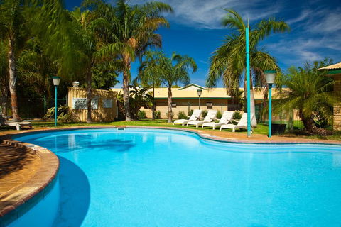 Potshot Hotel Resort - Accommodation Bookings 3