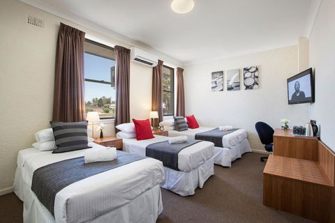 Pritchards Hotel - Accommodation Bookings 2