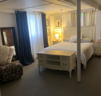 Private room downstairs area - Accommodation Bookings