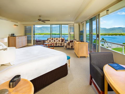 Pullman Reef Hotel Casino - Accommodation Bookings 2