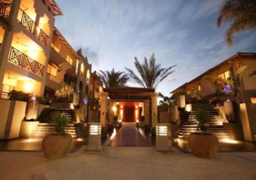 Westcourt QLD Accommodation Bookings