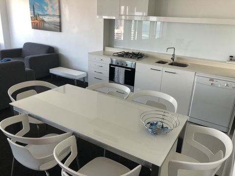 Q1 1 Bedroom Apartment On 30th Floor - Accommodation Bookings 0