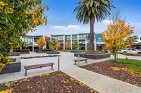 Book Taylors Lakes Accommodation Vacations Accommodation Bookings Accommodation Bookings