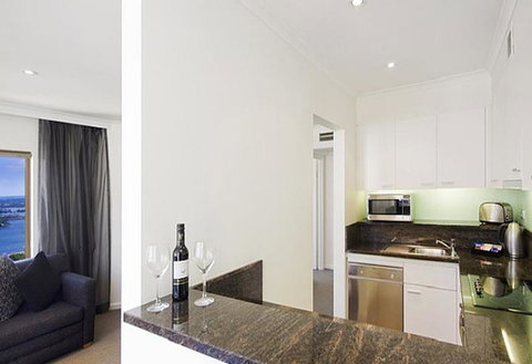Quay West 1908 - Accommodation Bookings 3