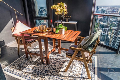 R&K Luxury Apartment Fantastic Skyline View CBD Parking&Free Tram Heart Of Melbourne - Accommodation Bookings 1