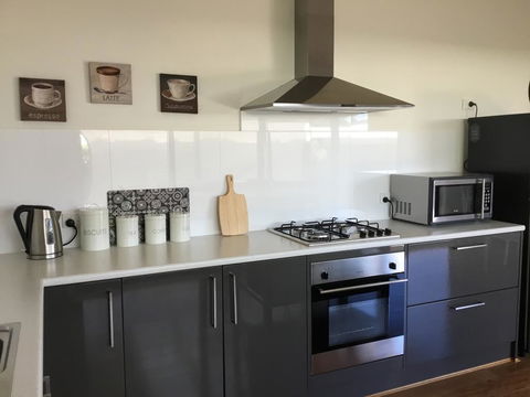 Rail Trail Cottage - Accommodation Bookings 3