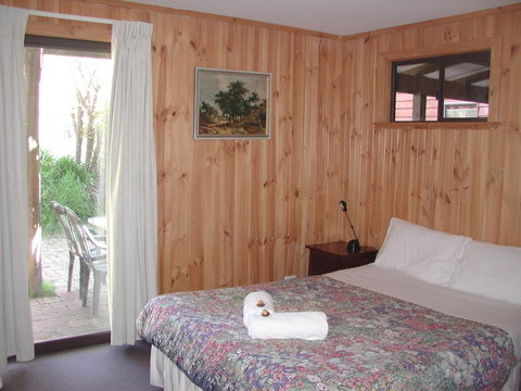 Rainbow House - Accommodation Bookings 3