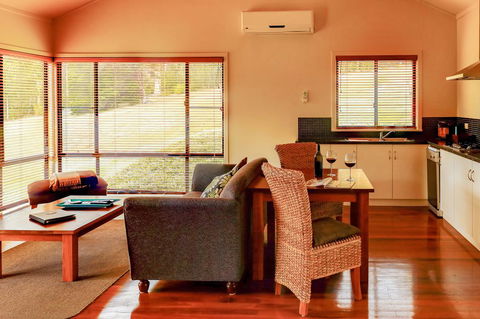 Rainbow Trail Chalets - Accommodation Bookings 1