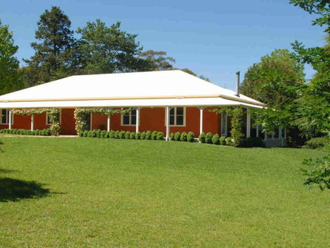 Redhaven House - Spacious, Quiet And Private - Accommodation Bookings 0