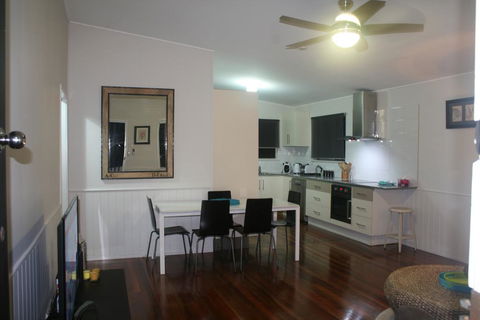Redland BayBreeze - Accommodation Bookings 0