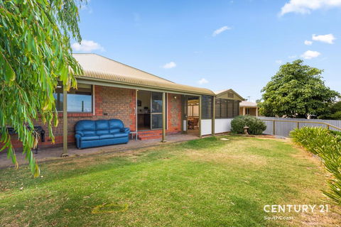 Reef & Vines Port Noarlunga - Accommodation Bookings 2