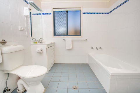 Reflections Holiday Parks Hawks Nest - Accommodation Bookings 3