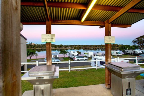 Reflections Holiday Parks Shaws Bay - Accommodation Bookings 0