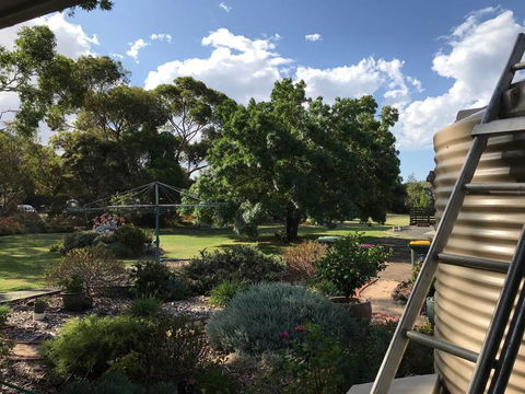 Relaxing Geelong Studio - Accommodation Bookings 3