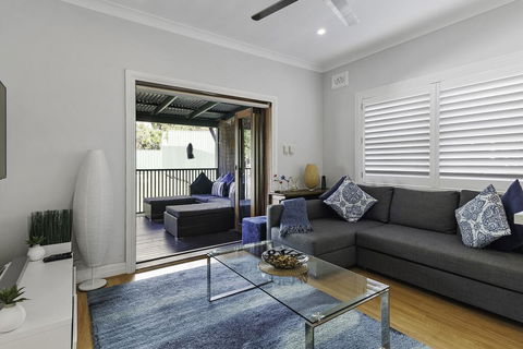 Rent Two Beach Units As One - Stay With Family - Accommodation Bookings 2