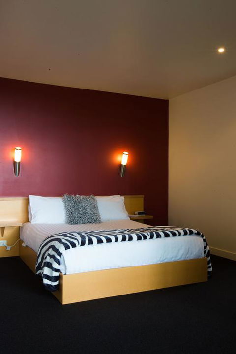 River Vineyard Retreat - Accommodation Bookings 3