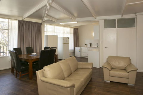 Rivers Apartments Motel Sale Gippsland - Accommodation Bookings 3