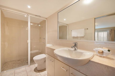 Riverside Holiday Apartments - Accommodation Bookings 1