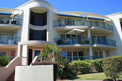 RIVERVIEW, UNIT 6, CURRUMBIN - Accommodation Bookings 2