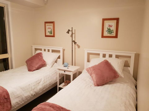 Robyn's Nest - Hosted, Bed And Breakfast - Accommodation Bookings 1