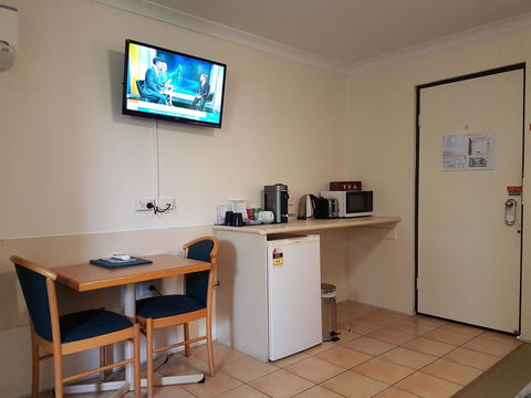 Rockhampton Palms Motor Inn - Accommodation Bookings 2