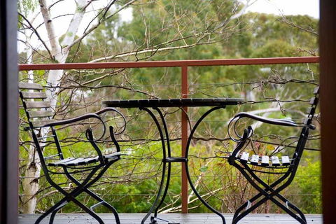 Romantic Treehouse Getaway - Accommodation Bookings 2
