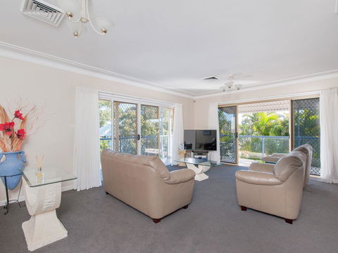 Ronald Avenue, 45, Villa Floridiana - Accommodation Bookings 2