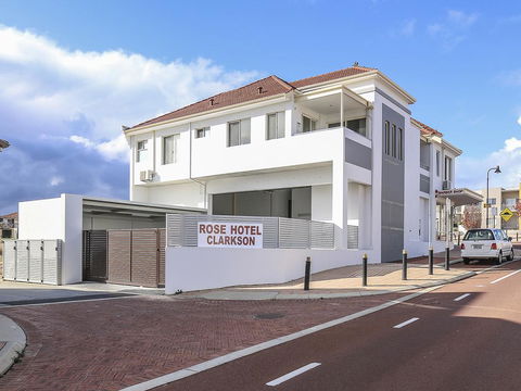 Rose Hotel Clarkson - Accommodation Bookings 1