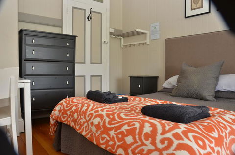 Royal Gatton Hotel - Accommodation Bookings 3