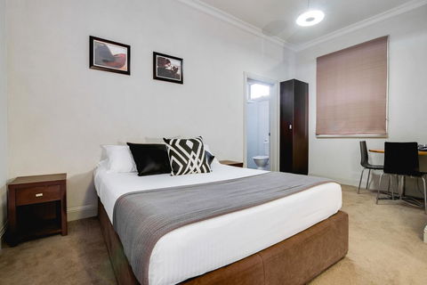 Royal Hotel Motel Gympie - Accommodation Bookings 1