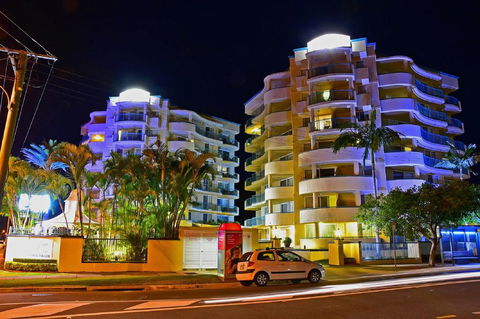 Royal Pacific Resort - Accommodation Bookings 2