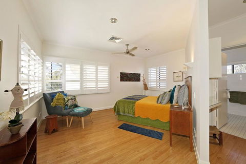 Royle Palms Beach Front Villa - Accommodation Bookings 3