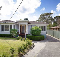 Rubys Retreat' 44 Achilles Street - pet friendly aircon  boat parking - Accommodation Bookings