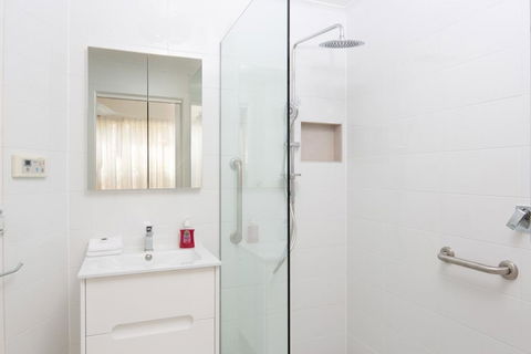 SAILS TWO - INVERLOCH - Accommodation Bookings 2