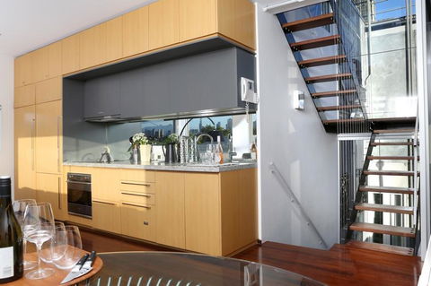 Saint George - The Townhouse - Accommodation Bookings 3