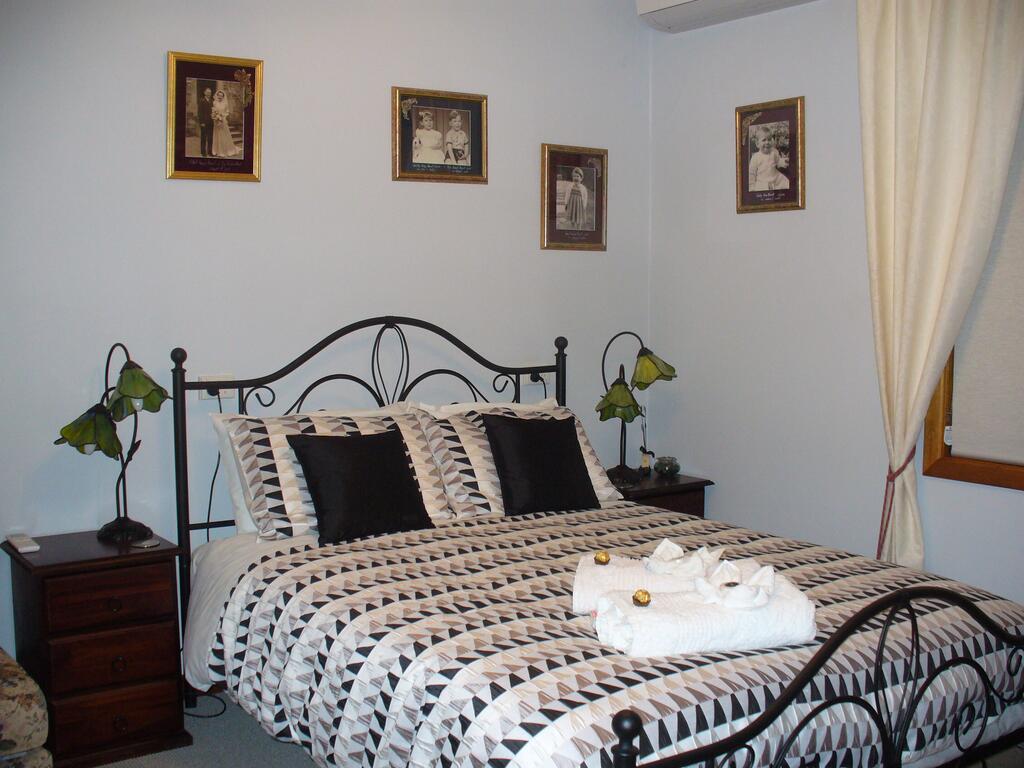 Paisley SA Accommodation Bookings