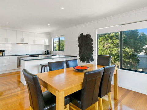 Saltwater Place - Accommodation Bookings 2
