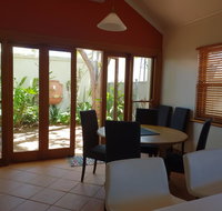 Salty Eyre Glenelg - Accommodation Bookings