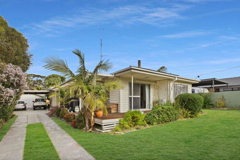 Sama-Sama - Walking Distance To Town And Water - Accommodation Bookings 0