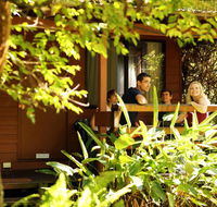 Samurai Beach Bungalows - Port Stephens YHA